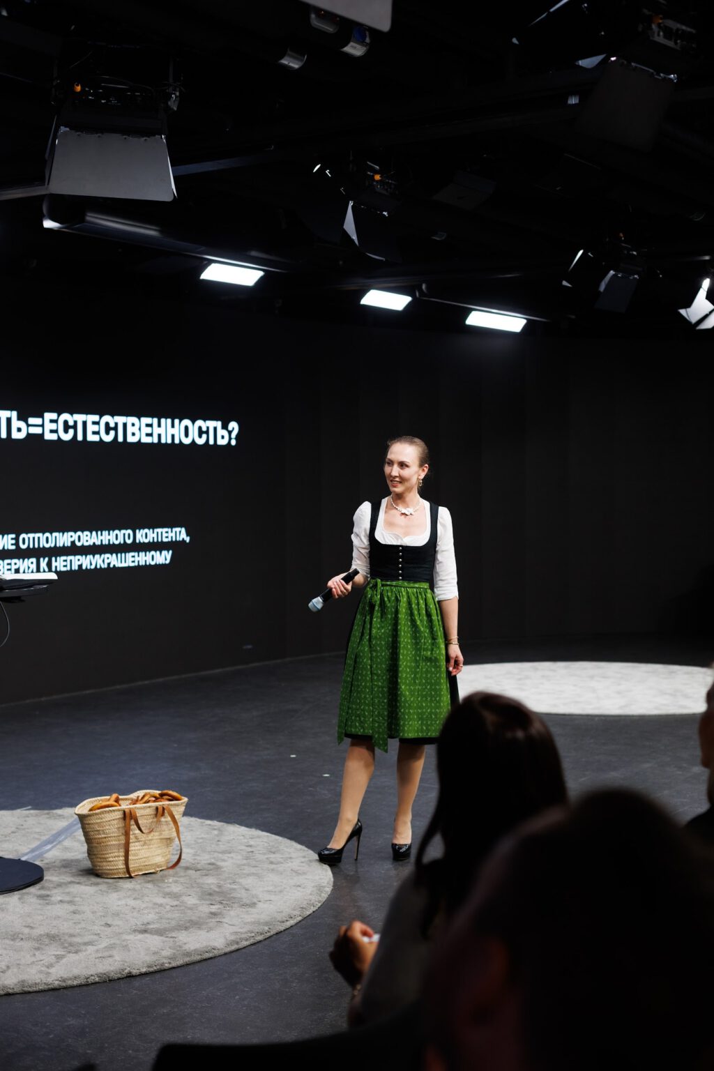 Inga Lamouroux, Fractional Chief Marketing Officer в Германии